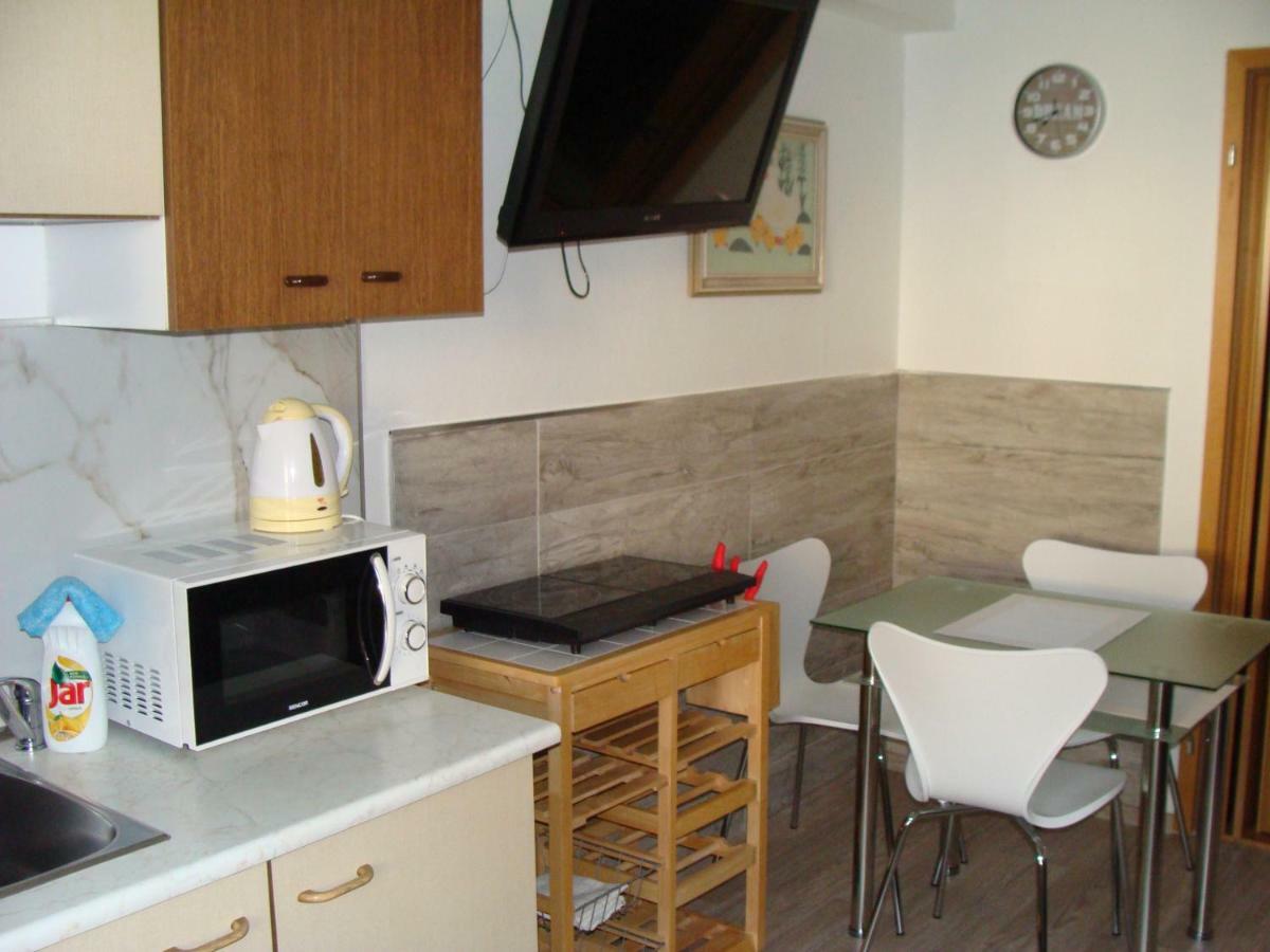 Apartmán Polní 930 Apartman Hluboká nad Vltavou Kültér fotó